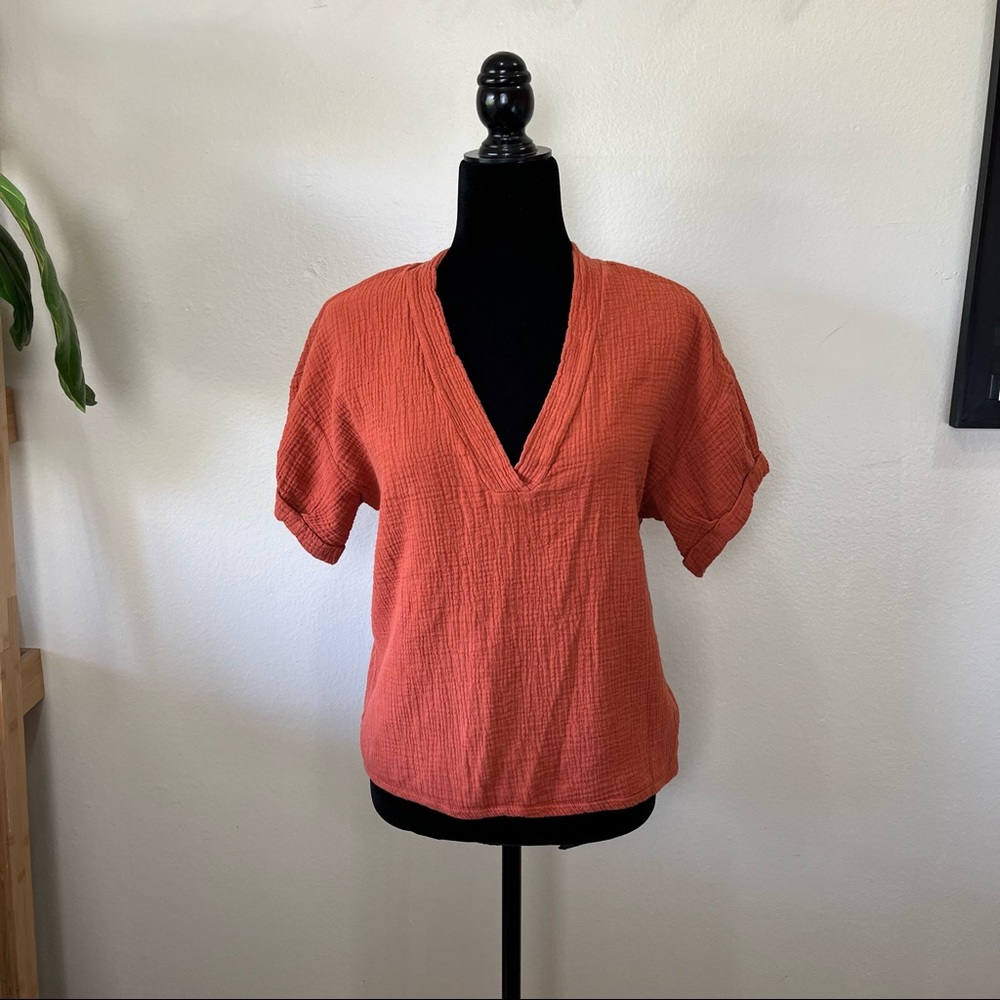 Nation Brand Top Size M, Orange Colored, Light Weight, Super Soft Material